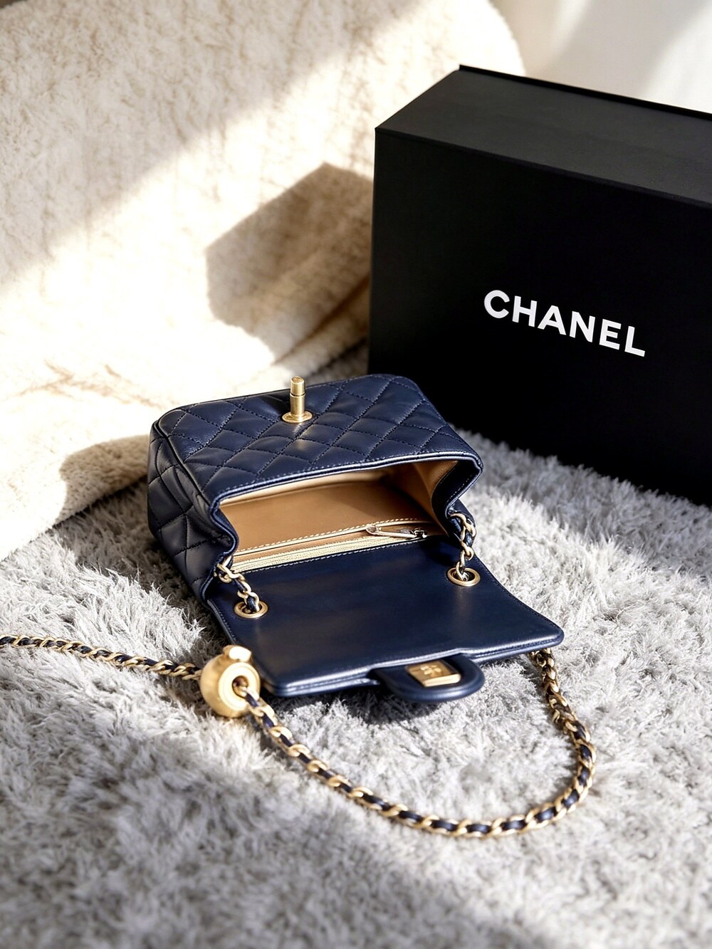 Chanel Navy Blue Quilted Mini Flap Chain Bag - Picture 5 of 5